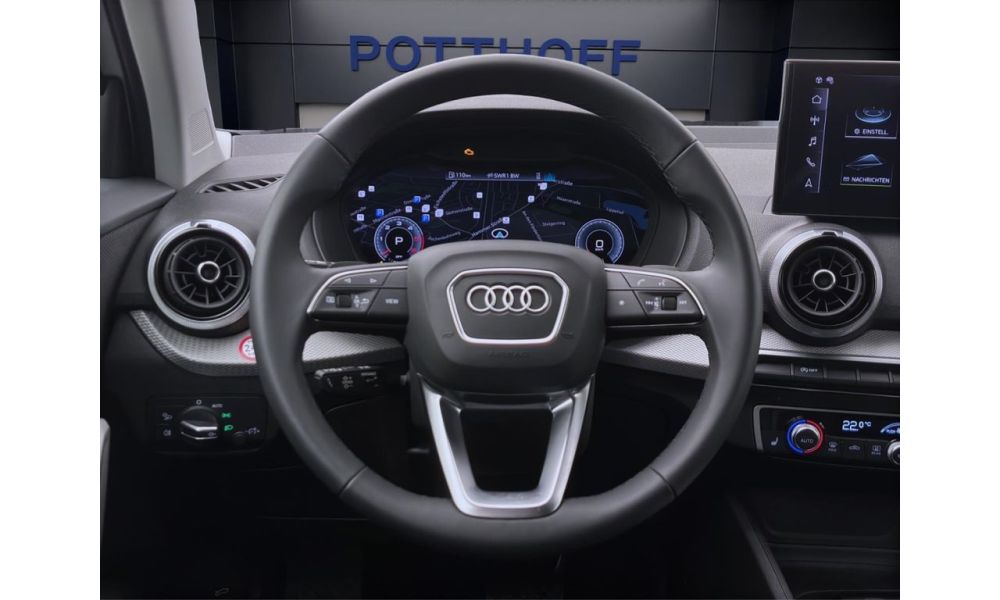 10786