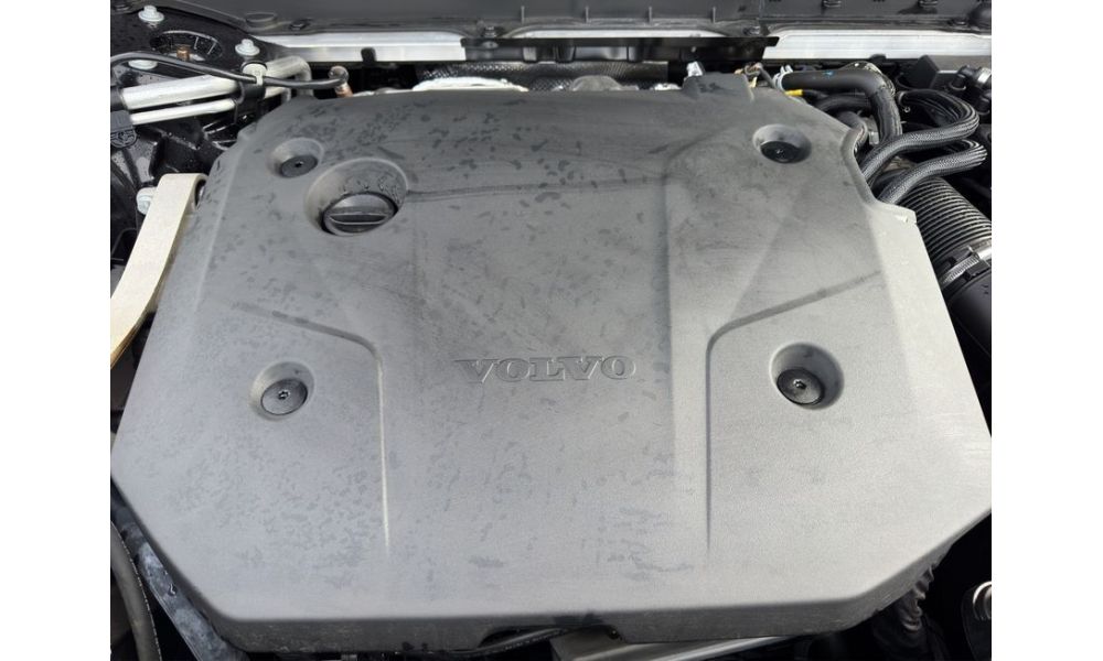 250004
