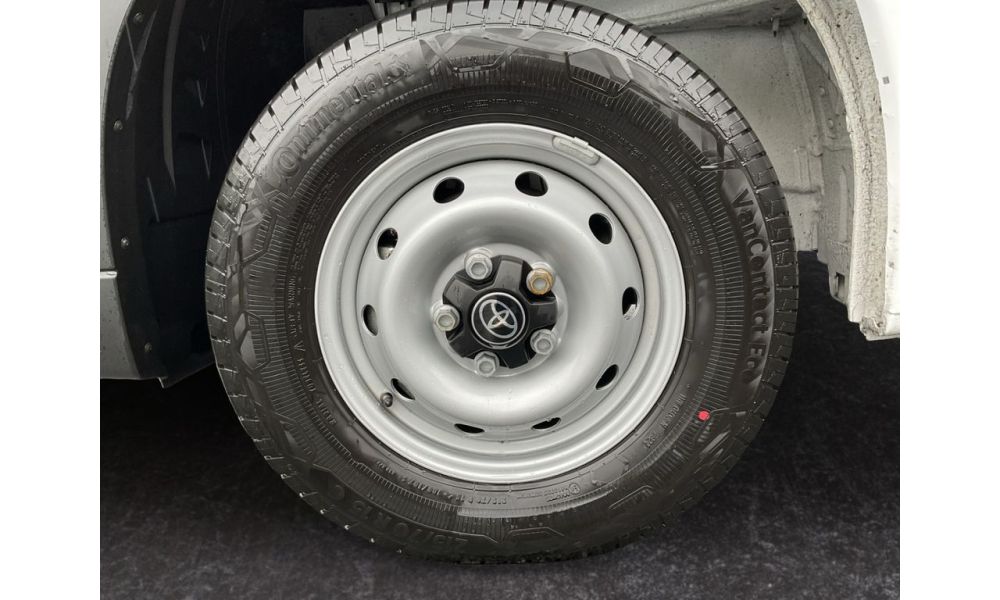 638962