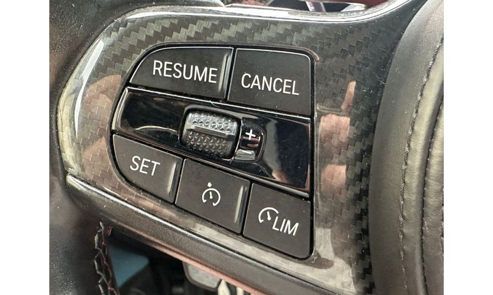 317067