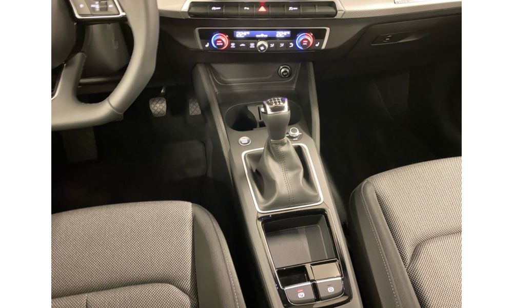315598