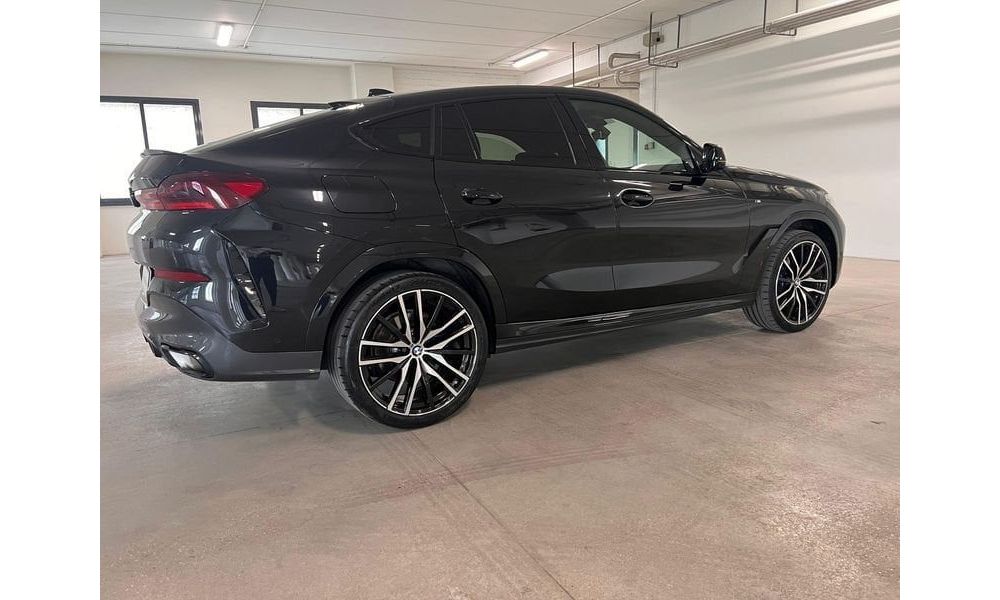 862715