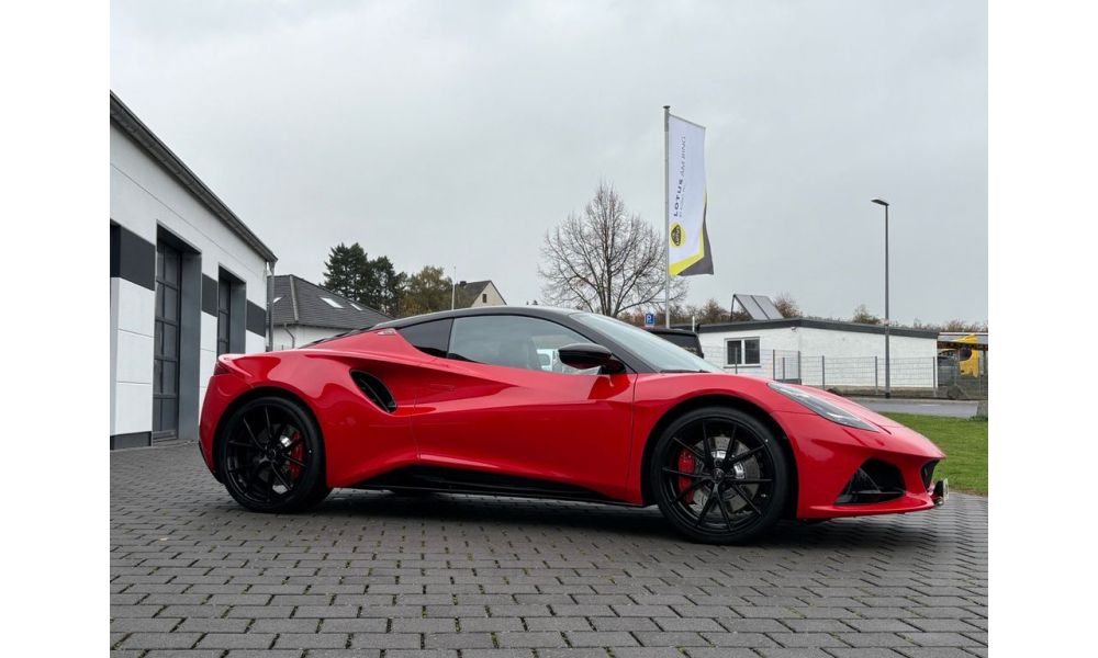 389630