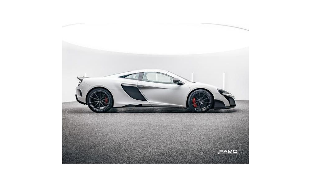 913418