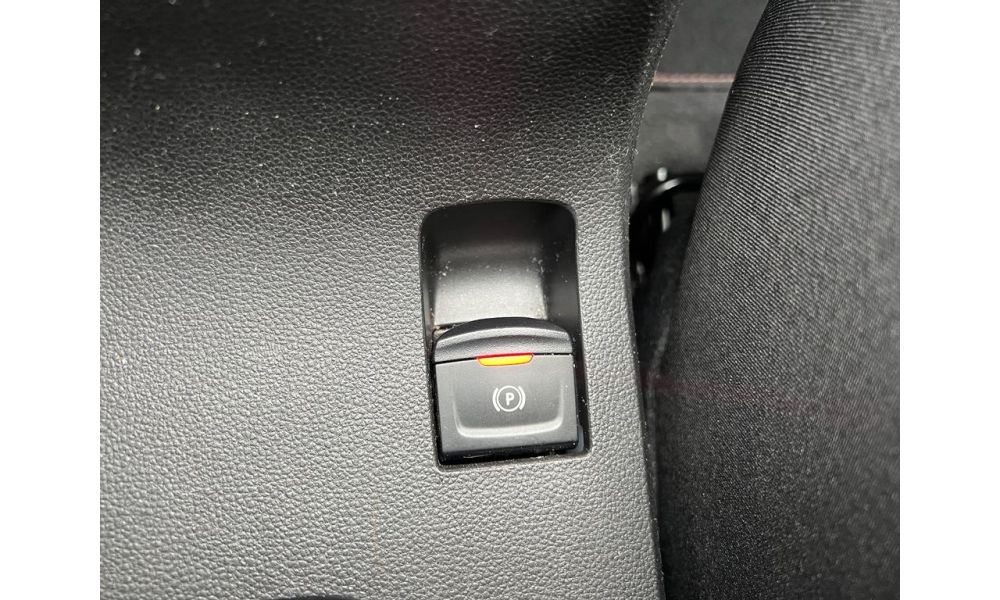 997981