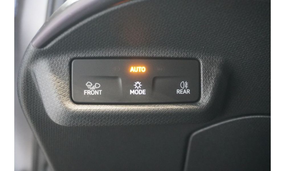 649695