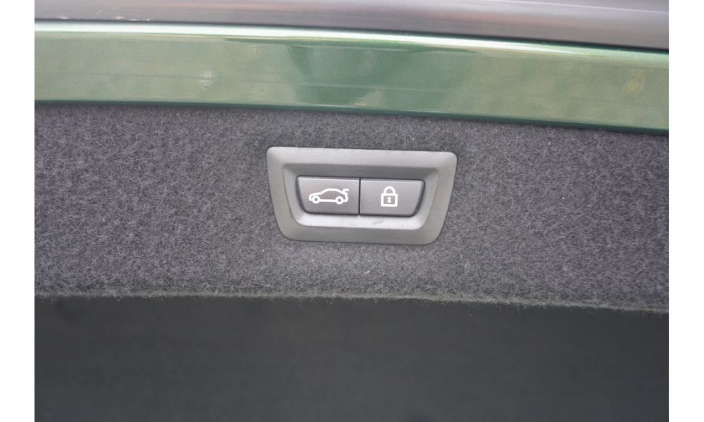 682008