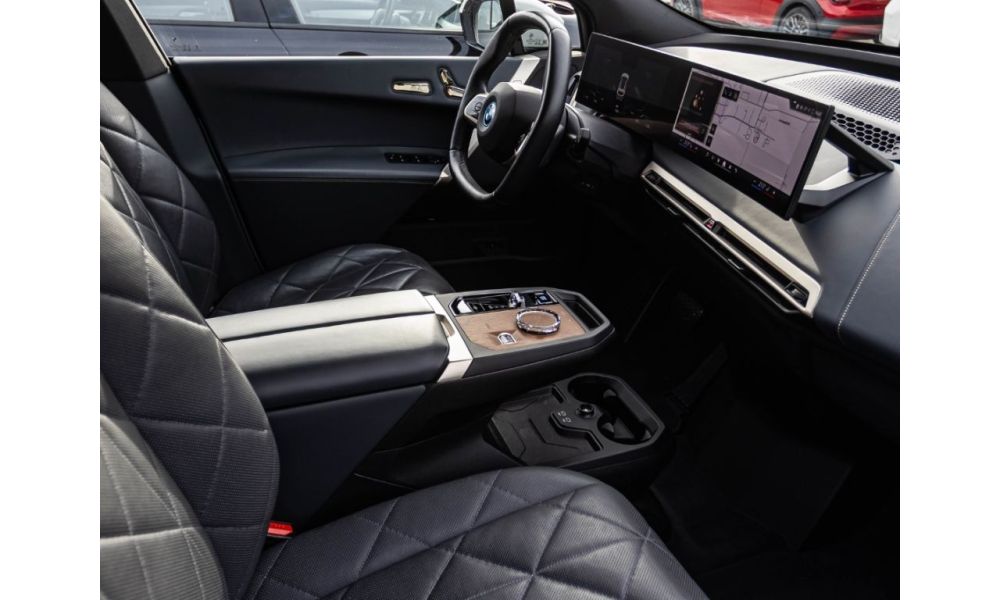 851740