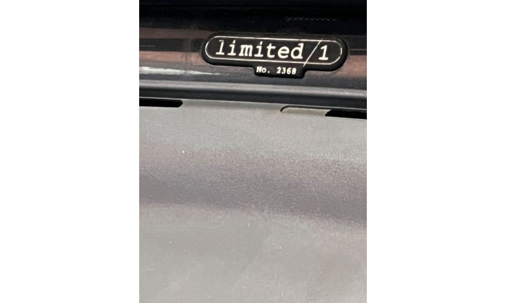 979426