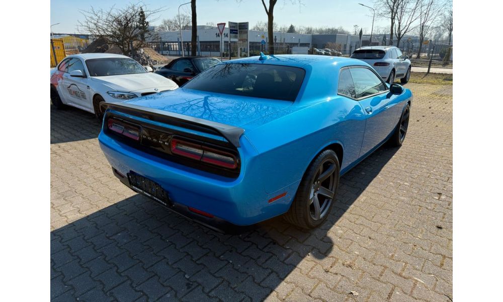386933