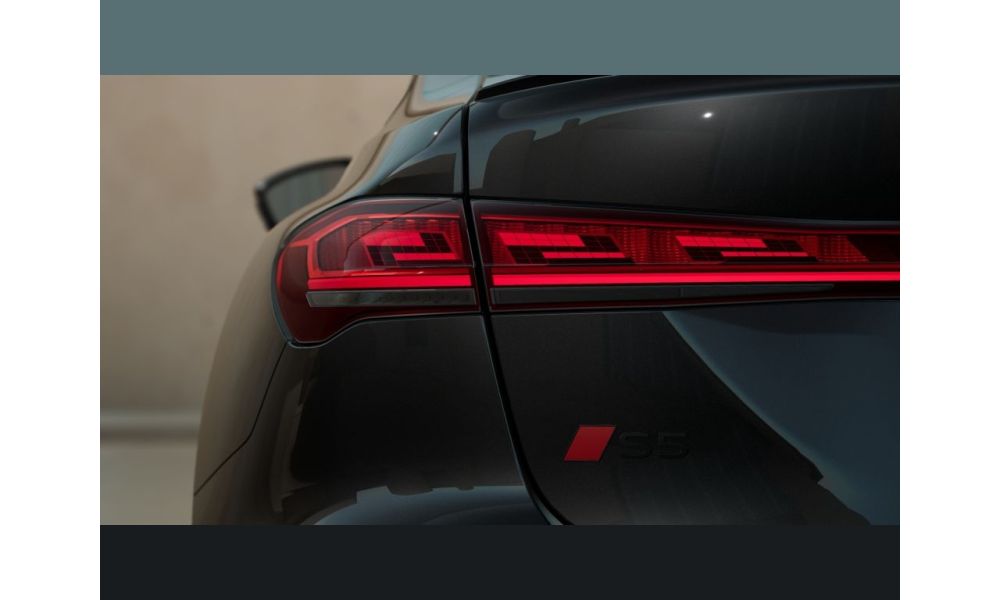 362745
