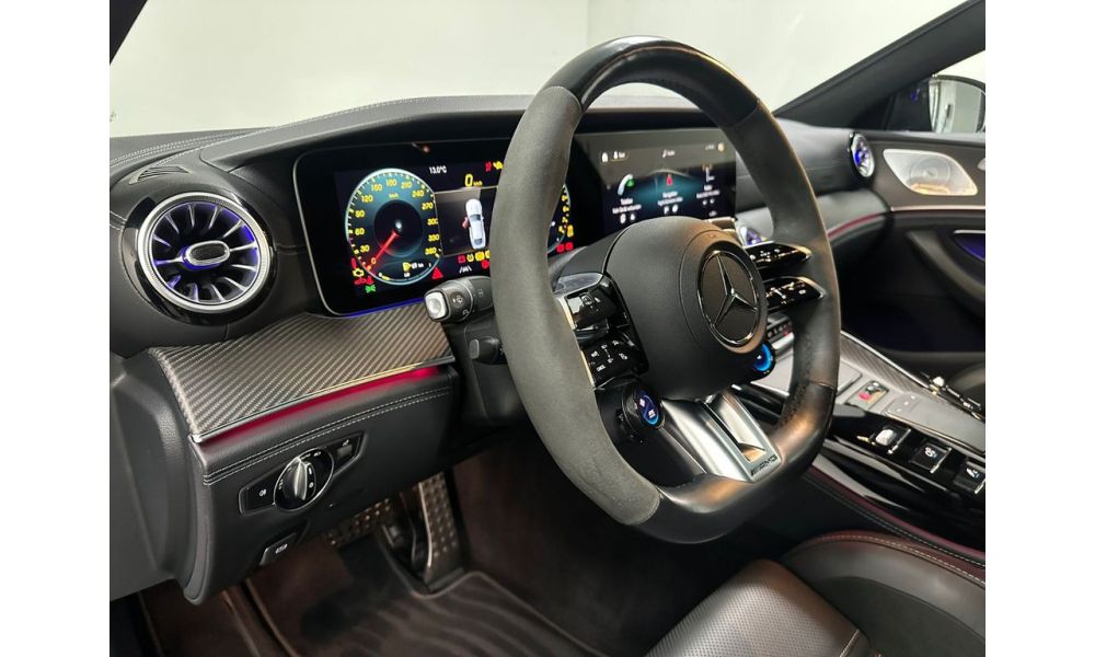 52001