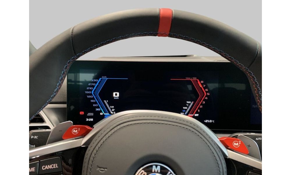 879382