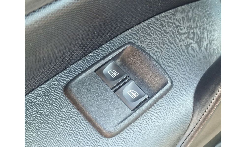 544740