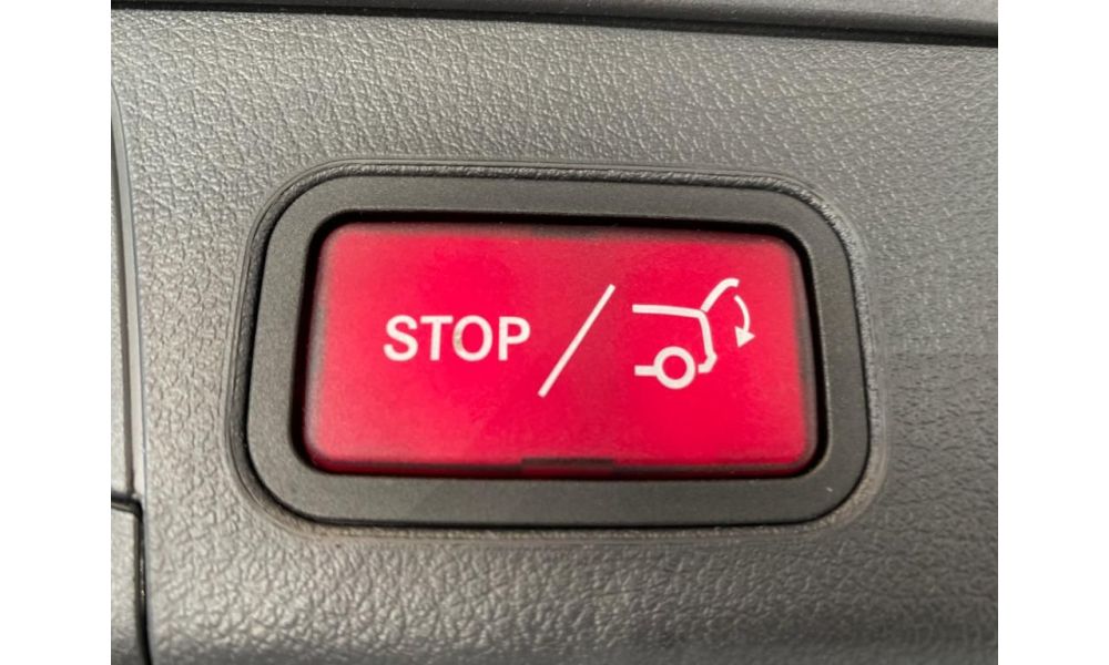 912811