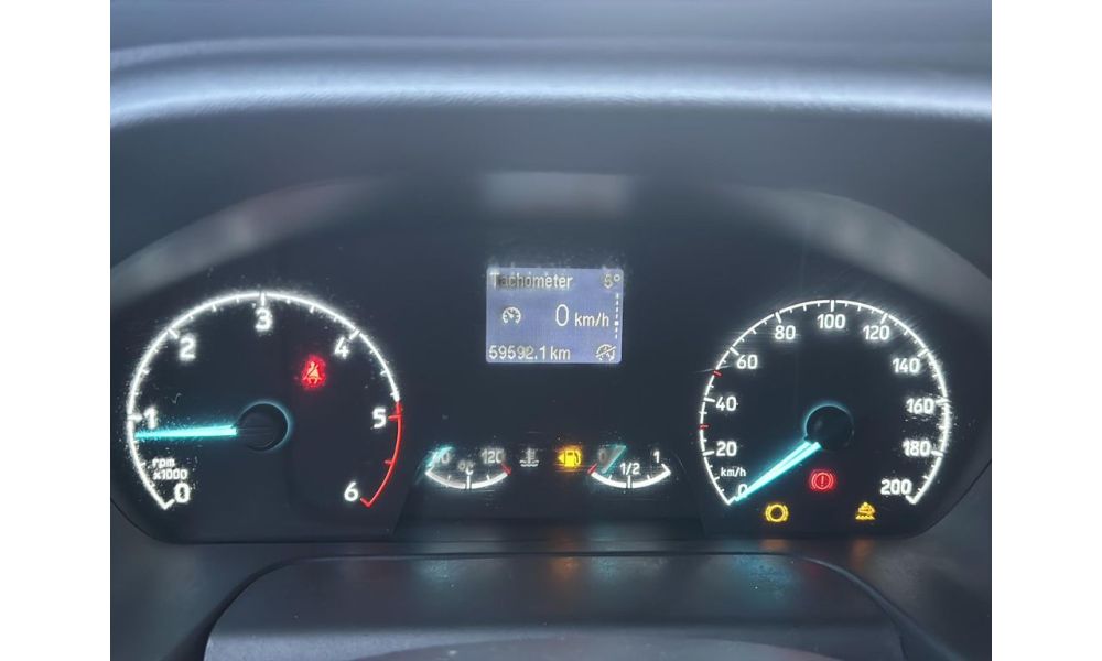555293