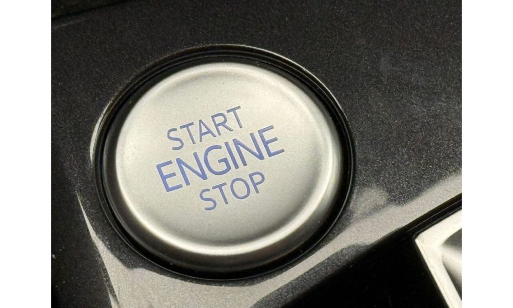 761605