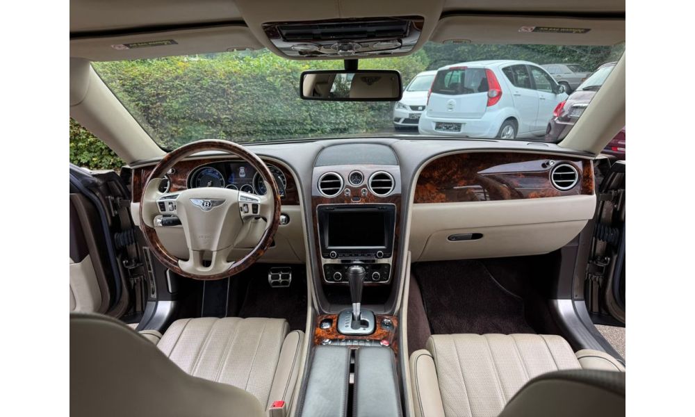 381185