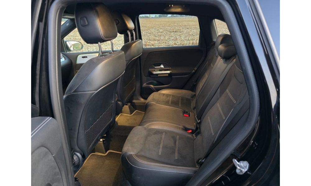 671741