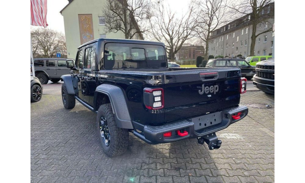 224670