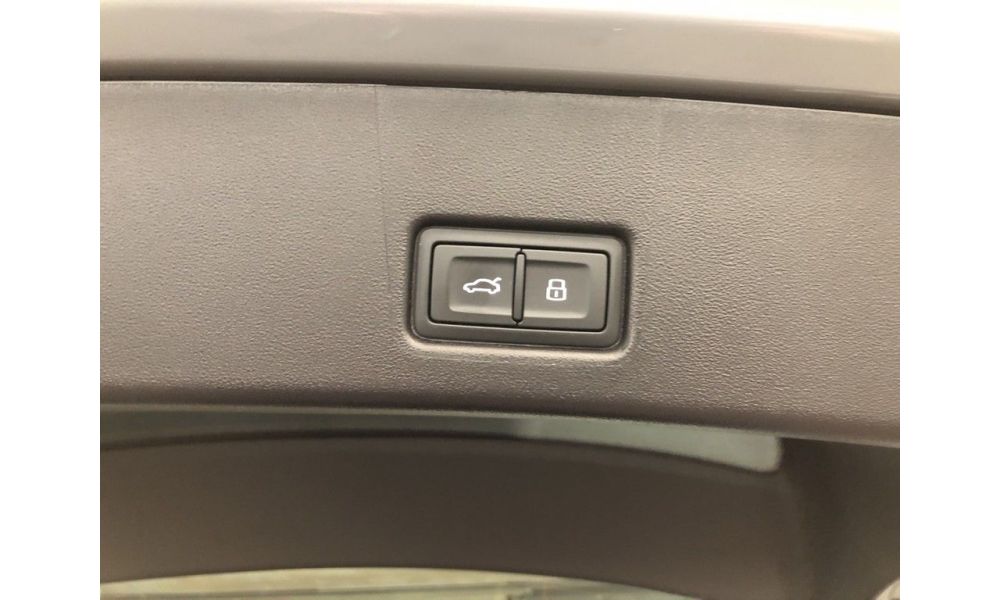 671808