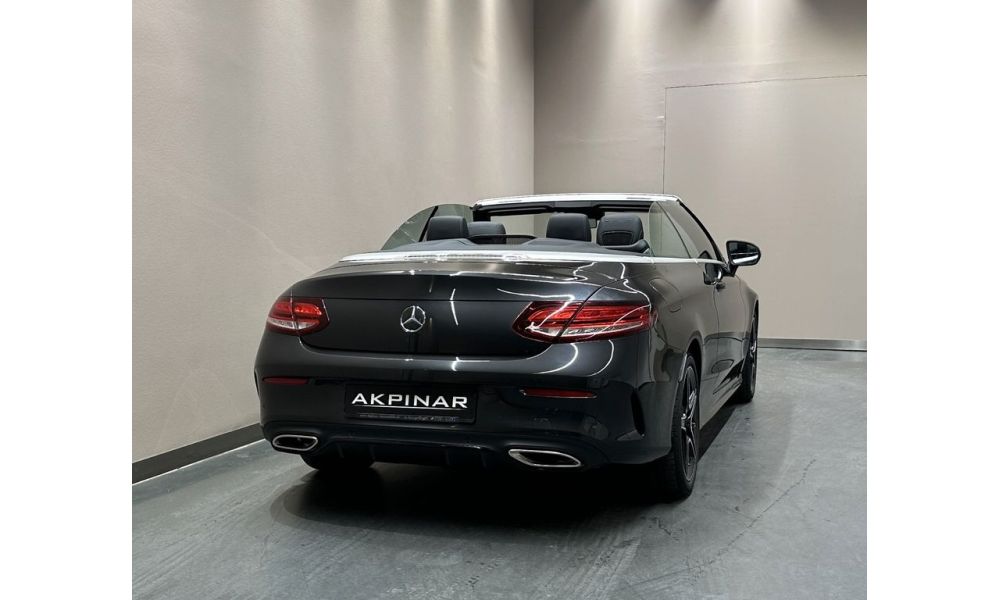 437705