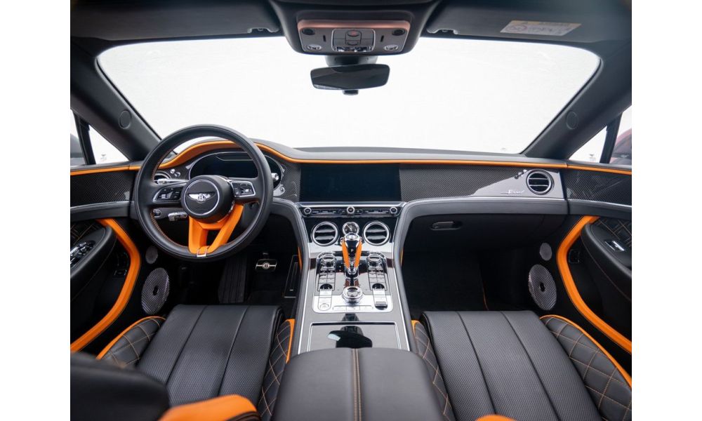 912761