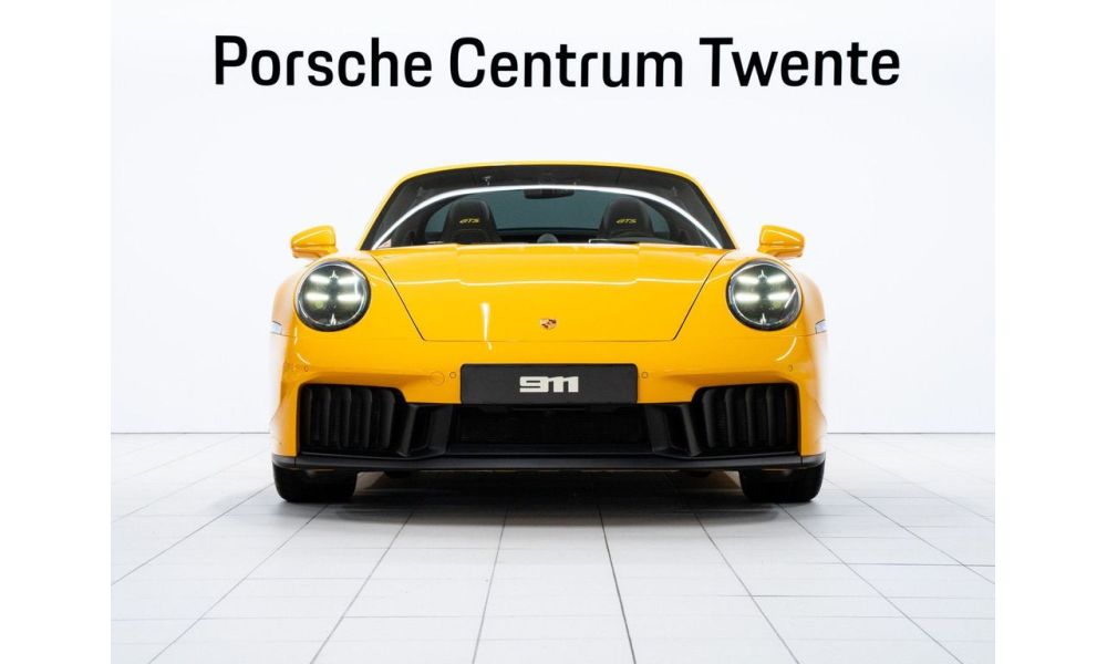 978735