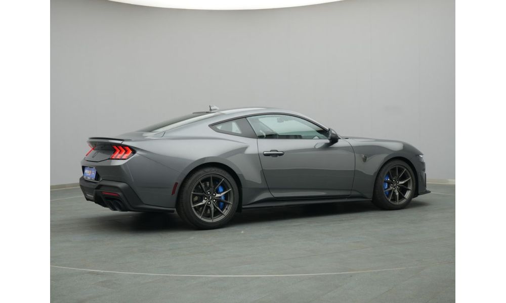 853966