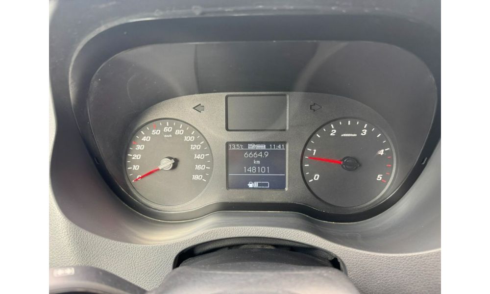 267218