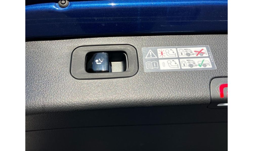 739409