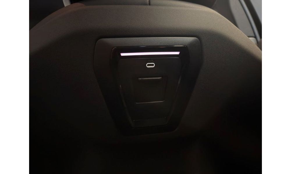 224231