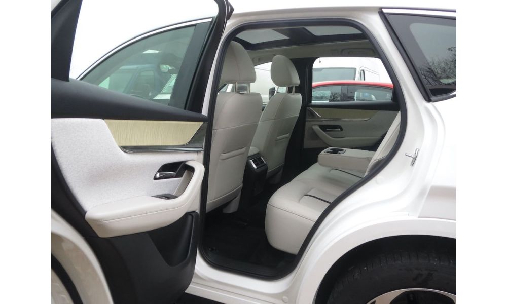 147635