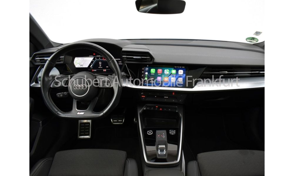 899479