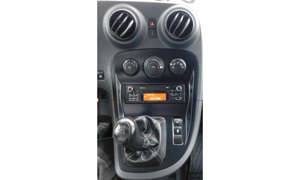 235724