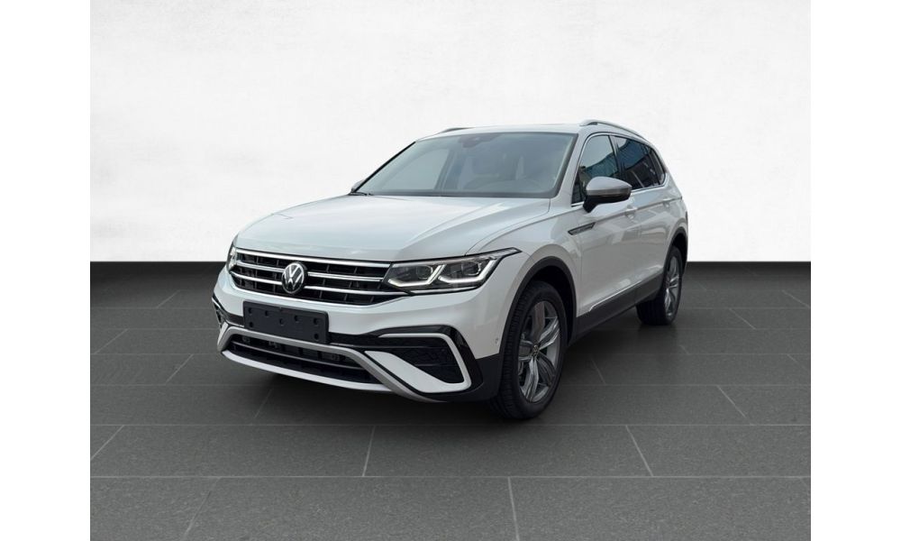 376933