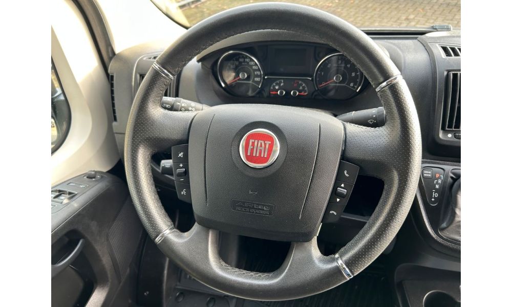 579401