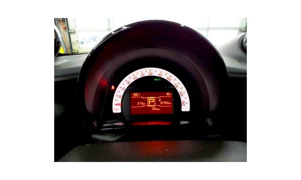 979809