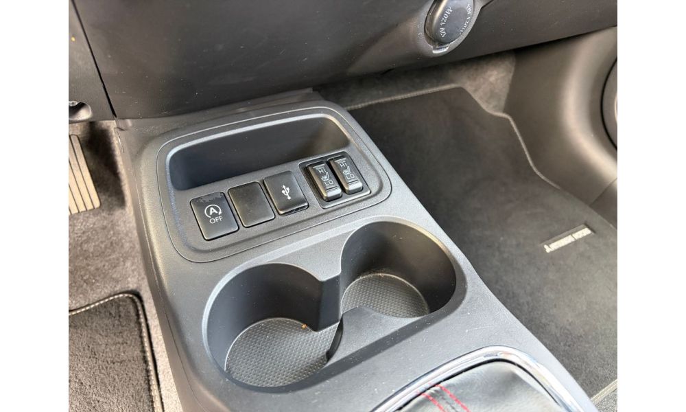 761243