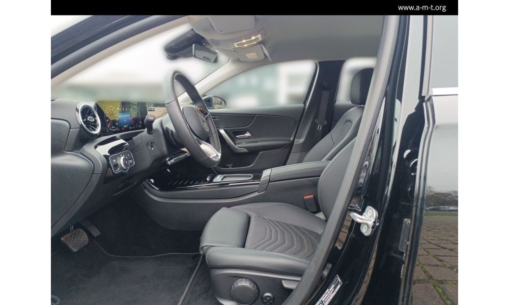 931768