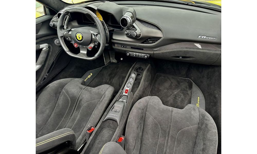 912318