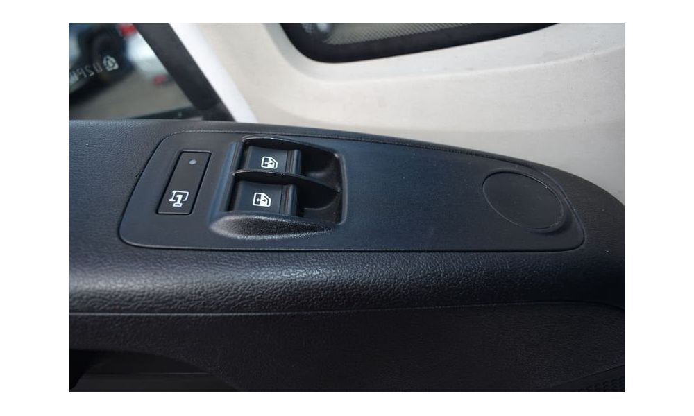 739057