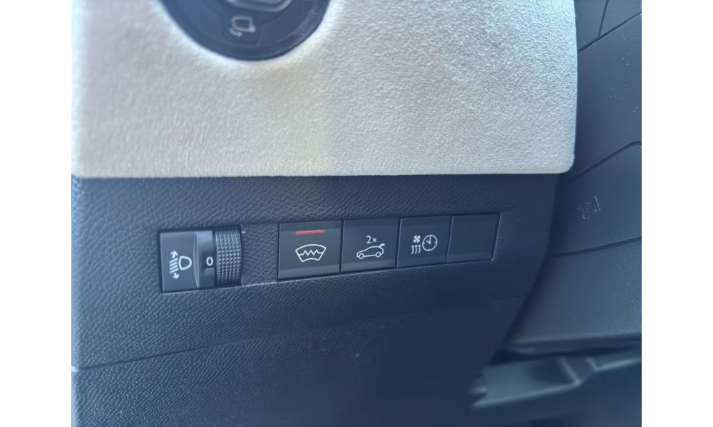 627333