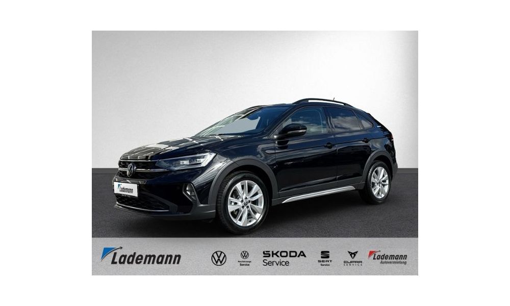 743330