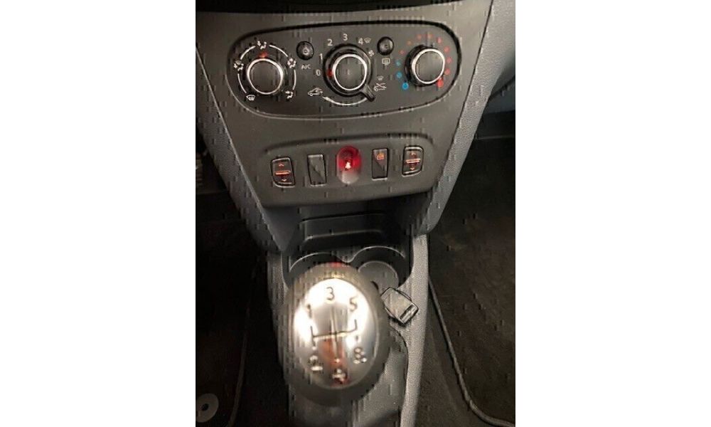 566310