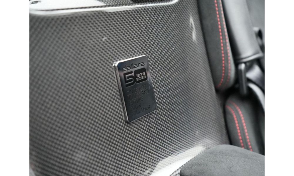 865537