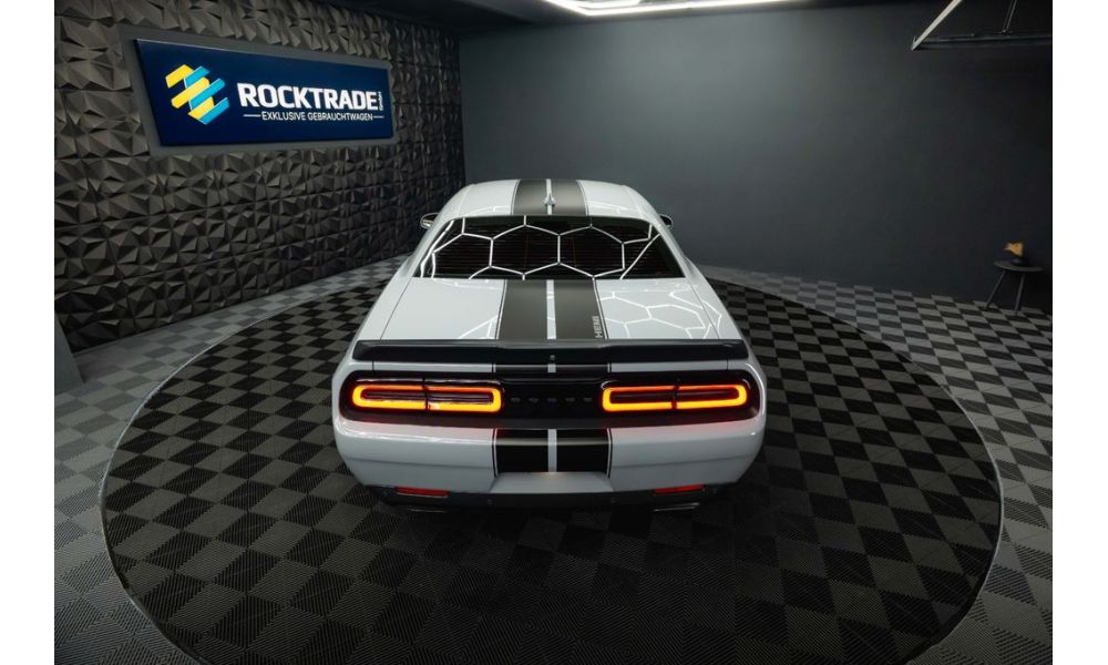 918803