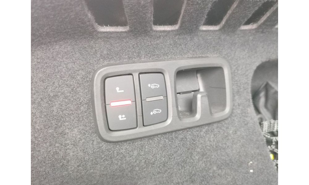 341898