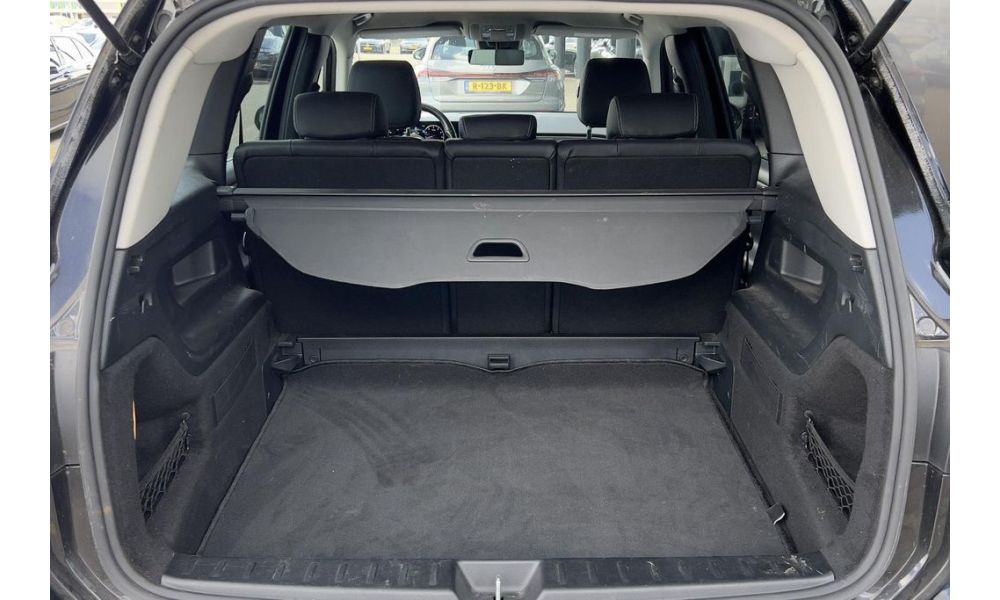 488829