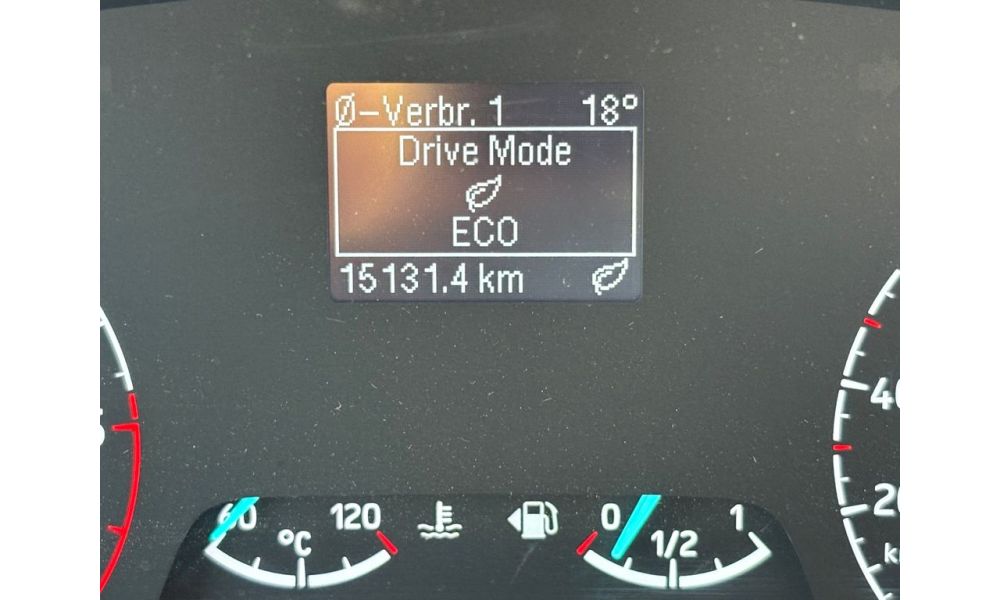 841208